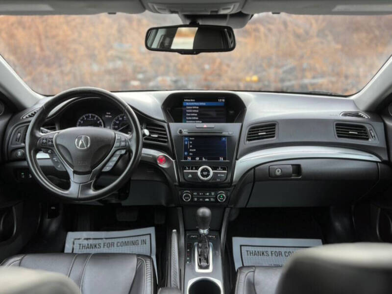 2019 Acura ILX w/Premium