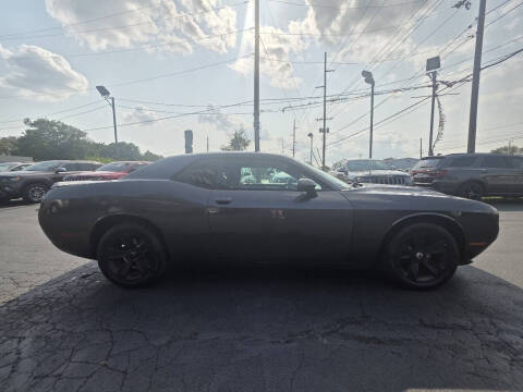 2015 Dodge Challenger SXT