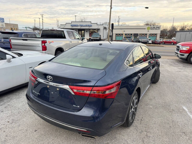 2016 Toyota Avalon XLE Plus