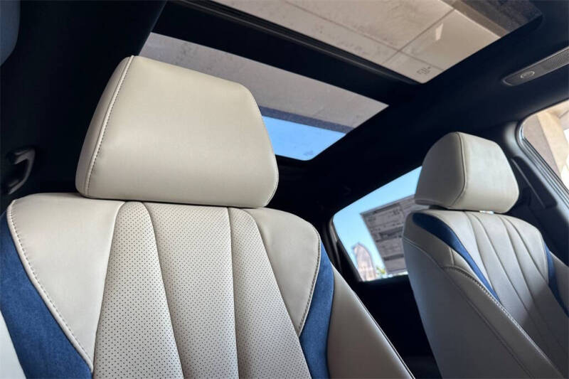 2025 Acura ADX w/A-SPEC w/Advance