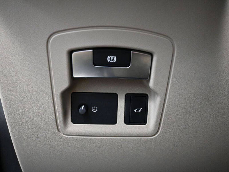 2020 Land Rover Range Rover Velar P340 R-Dynamic S