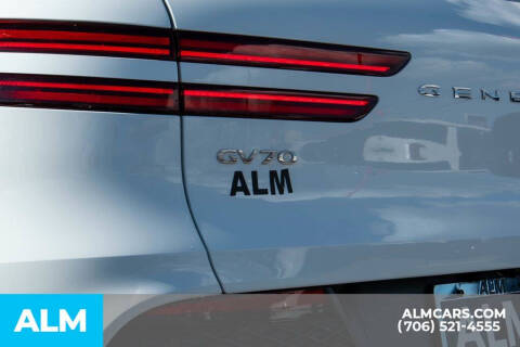 2025 Genesis GV70 2.5T Standard