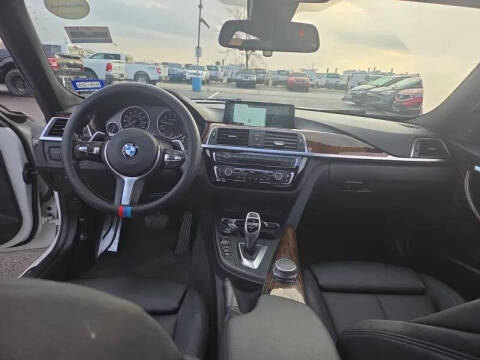 2017 BMW 3 Series 330i