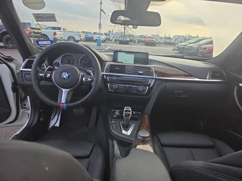 2017 BMW 3 Series 330i