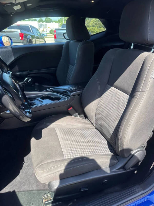 2020 Dodge Challenger SXT