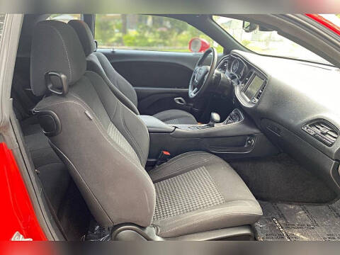 2015 Dodge Challenger