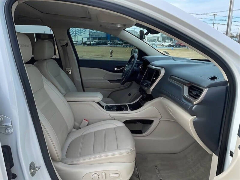 2021 GMC Acadia Denali