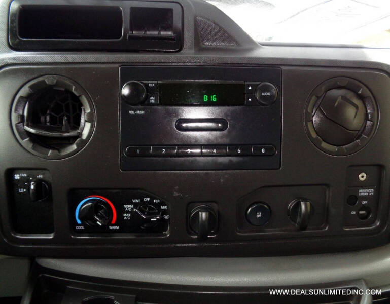 2013 Ford E-Series E-250