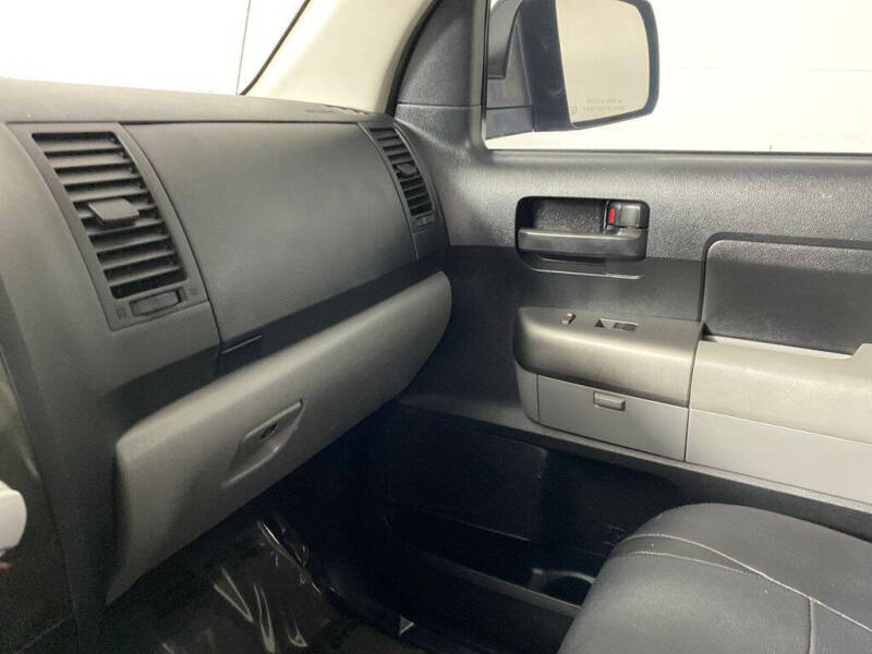 2011 Toyota Tundra Grade