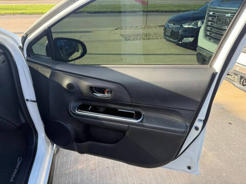 2017 Toyota Prius c