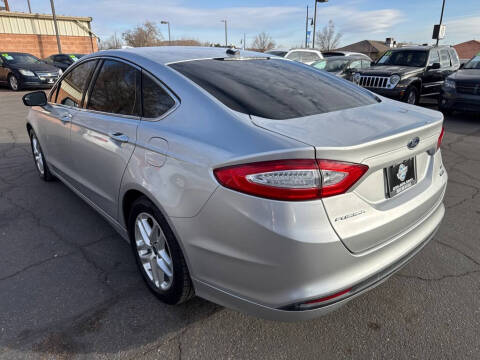 2013 Ford Fusion SE