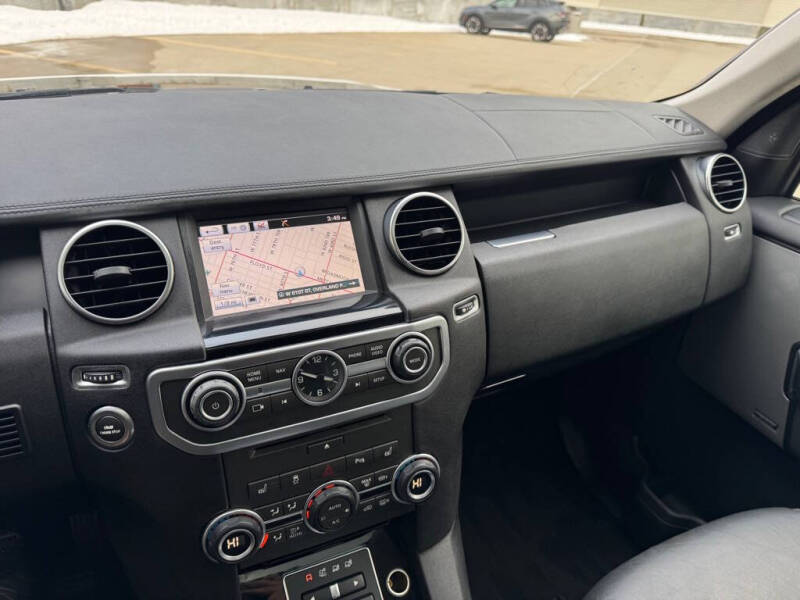 2015 Land Rover LR4 HSE LUX