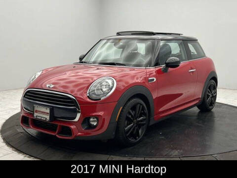 2017 MINI Hardtop 2 Door Cooper