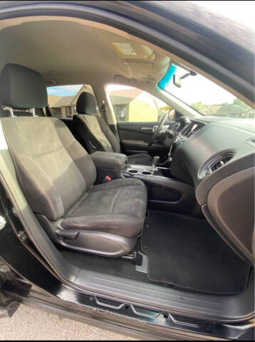 2014 Nissan Pathfinder S