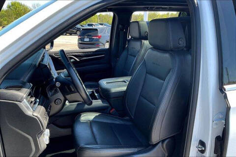 2023 GMC Yukon XL Denali