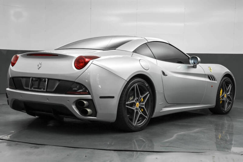 2011 Ferrari California