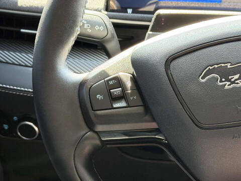 2024 Ford Mustang Mach-E Select