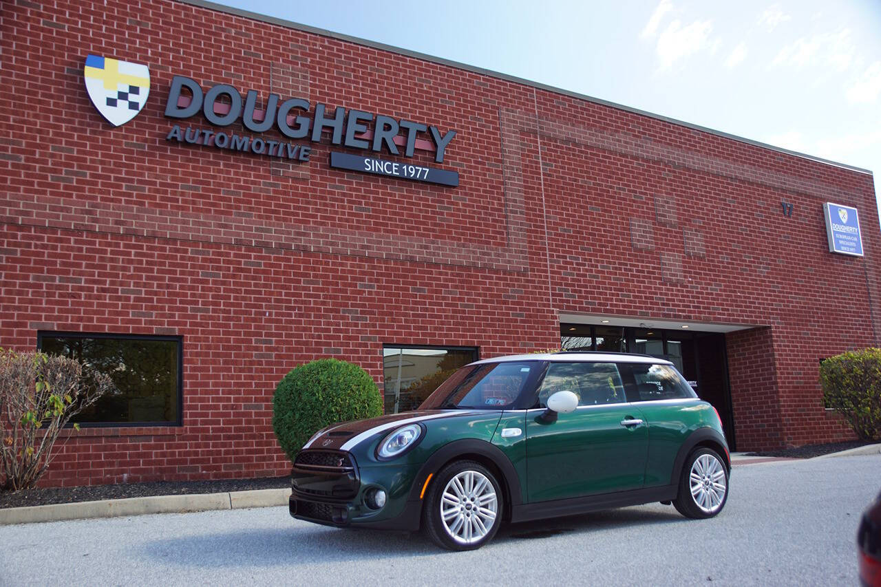 2019 MINI Hardtop 2 Door for sale at Dougherty Automotive in West Chester, PA