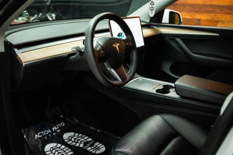 2022 Tesla Model Y Long Range