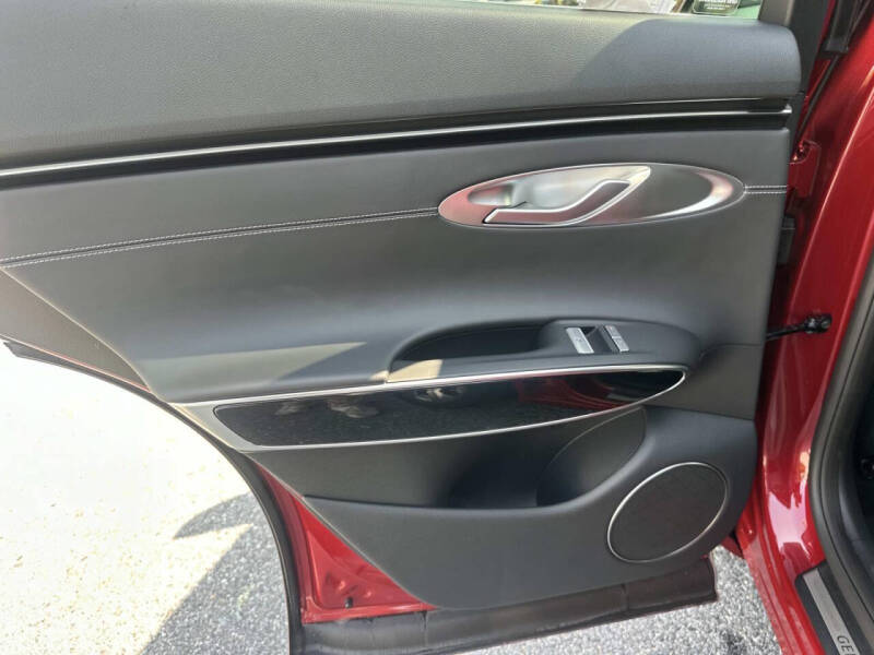 2026 Genesis GV70