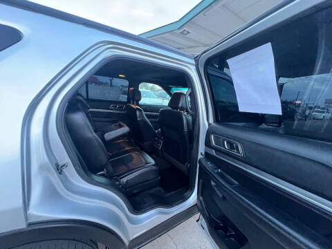 2016 Ford Explorer Sport