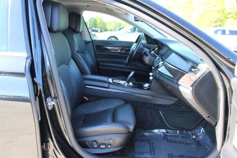 2011 BMW 7 Series 750i xDrive