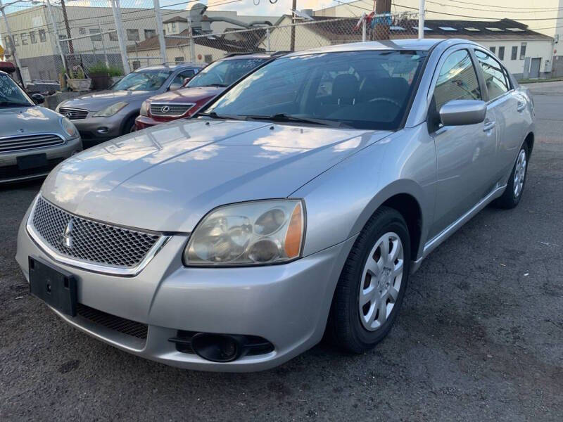2012 Mitsubishi Galant ES
