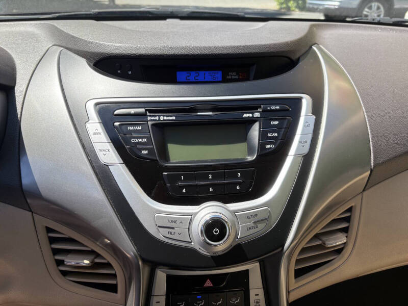 2012 Hyundai Elantra GLS