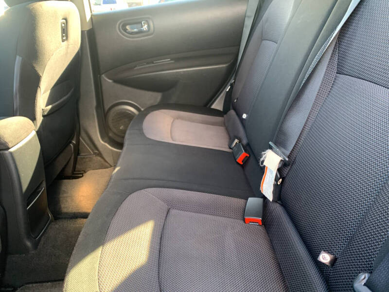 2012 Nissan Rogue SV