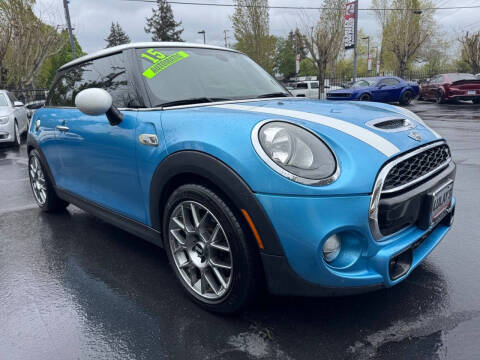 2015 MINI Hardtop 2 Door Cooper S