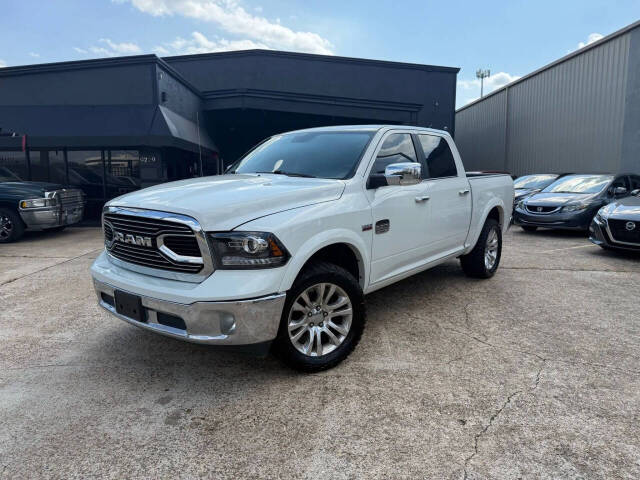 2017 RAM Ram 1500 Pickup Laramie Longhorn's photo