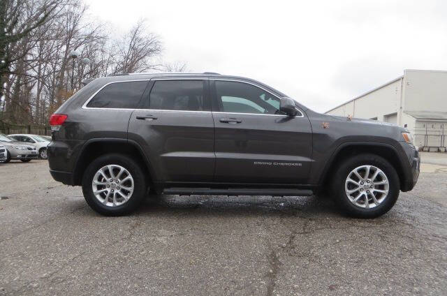 2016 Jeep Grand Cherokee Laredo E photo 6