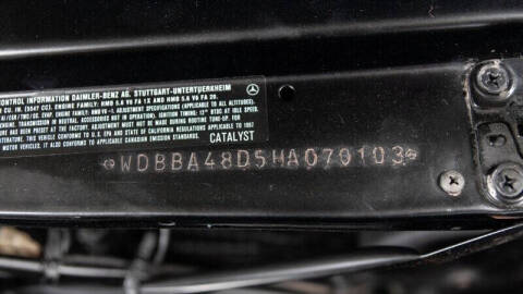 1987 Mercedes-Benz 560-Class 560 SL