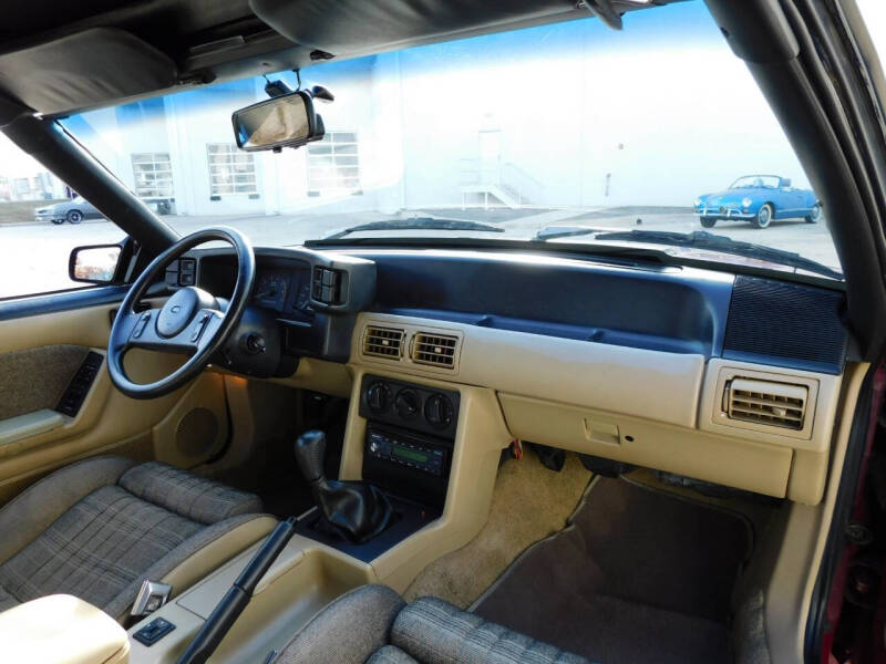 1987 Ford Mustang GT