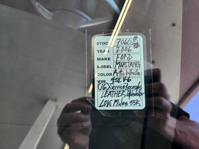 2006 Ford Mustang V6 Premium