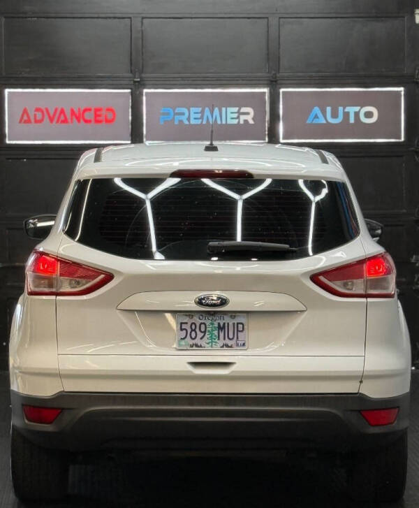 2014 Ford Escape S