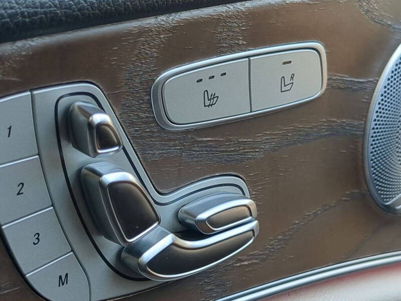 2019 Mercedes-Benz E-Class E 300