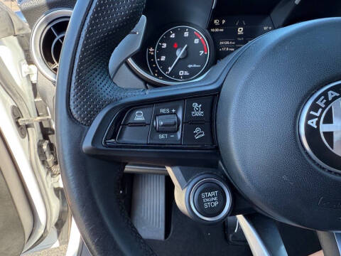 2022 Alfa Romeo Stelvio Sprint