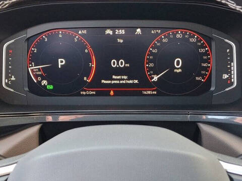 2024 Volkswagen Taos SEL 4Motion