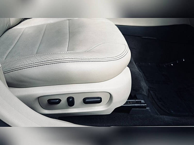 2018 Ford Taurus Limited