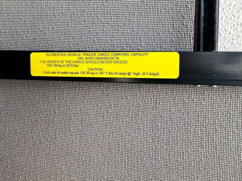 2017 Crossroads RV Sunset Trail Ultra Lite