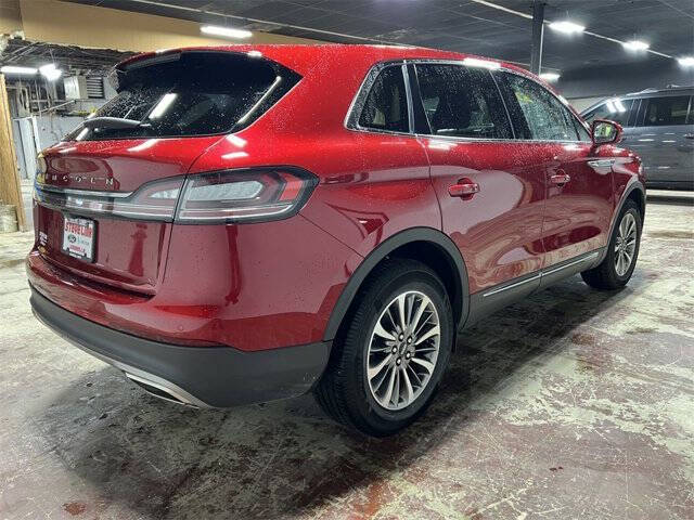 2021 Lincoln Nautilus Reserve