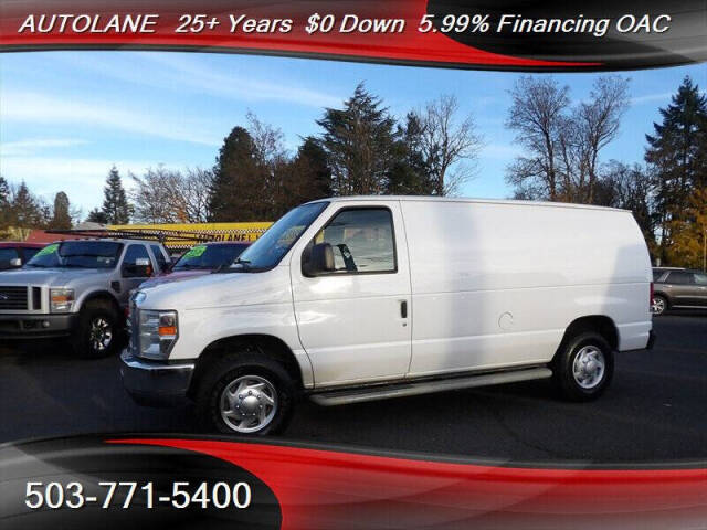 2013 Ford E-Series Econoline Van Commercial's photo