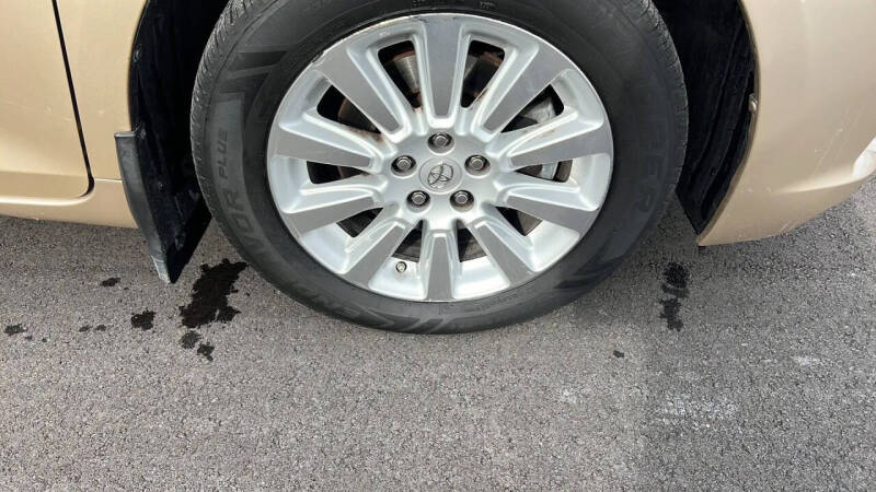 2014 Toyota Sienna Limited 7-Passenger