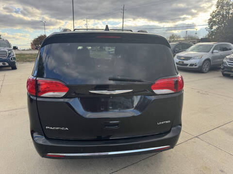 2017 Chrysler Pacifica Limited