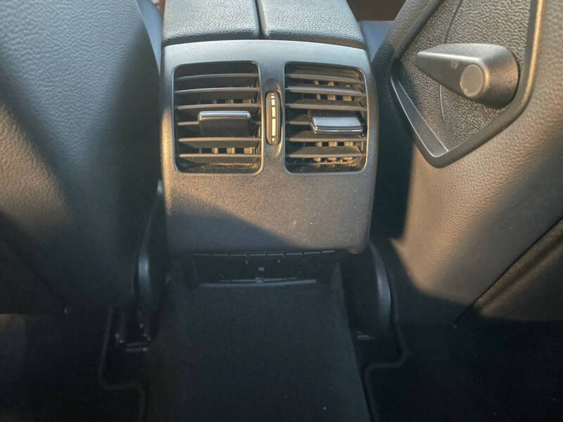 2011 Mercedes-Benz C-Class