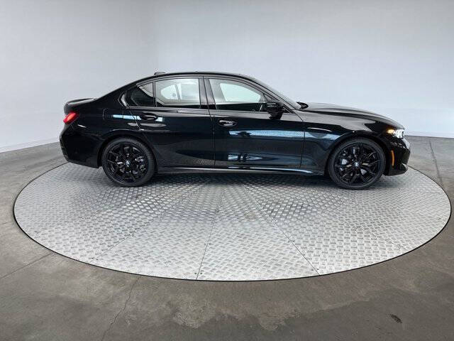 2025 BMW 3 Series 330i xDrive