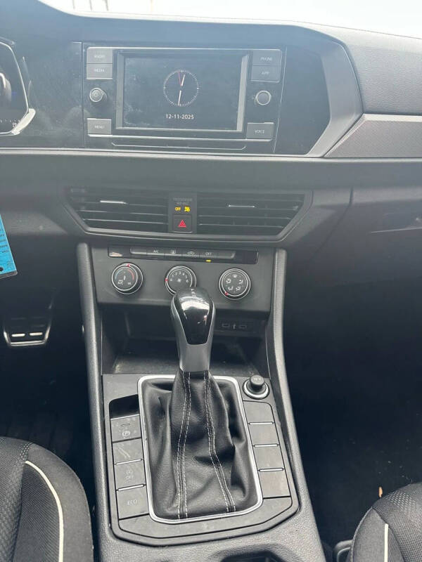 2023 Volkswagen Jetta Sport