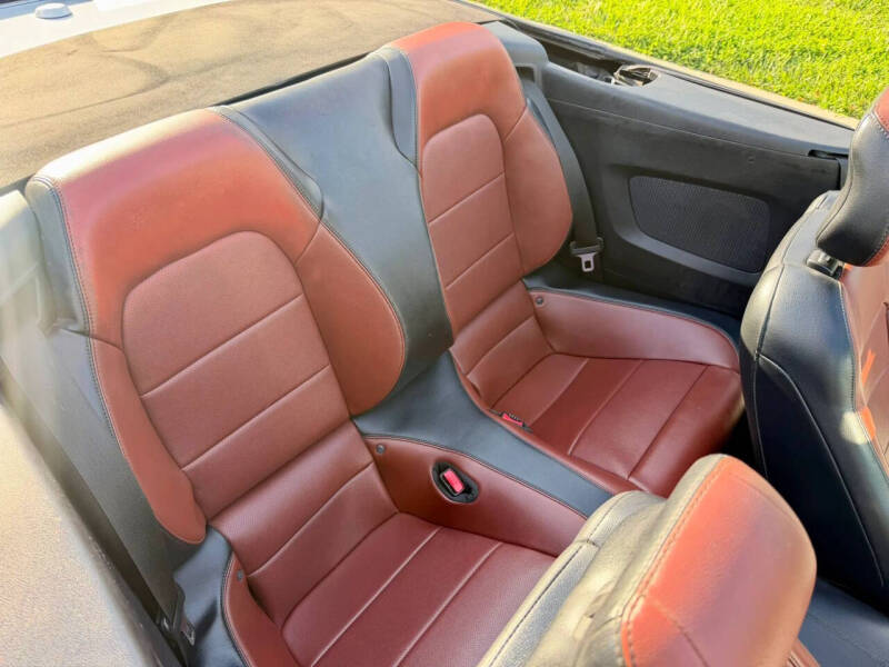 2016 Ford Mustang EcoBoost Premium