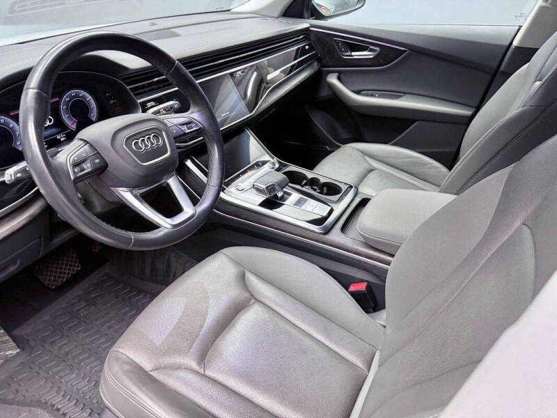 2021 Audi Q8 quattro Prestige 55 TFSI